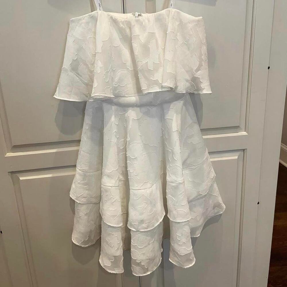 Lulus white dress worn